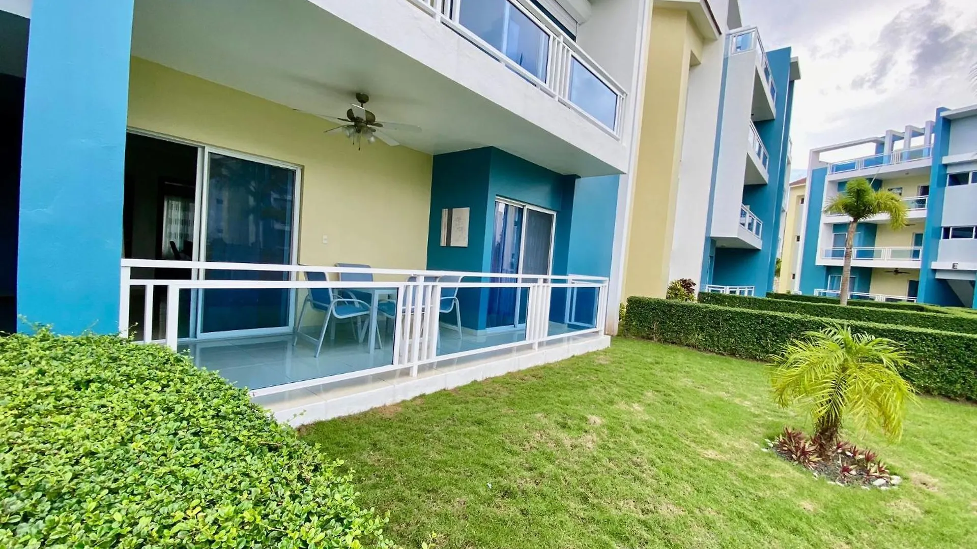 Apartamento Tipo Hotel Wifi - Estacionamiento Punta Cana